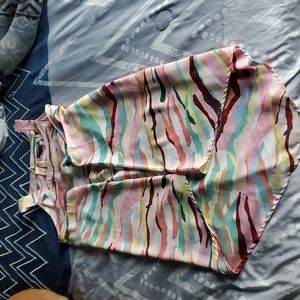 Torrid handkerchief hem tank top, size 1, multicolor